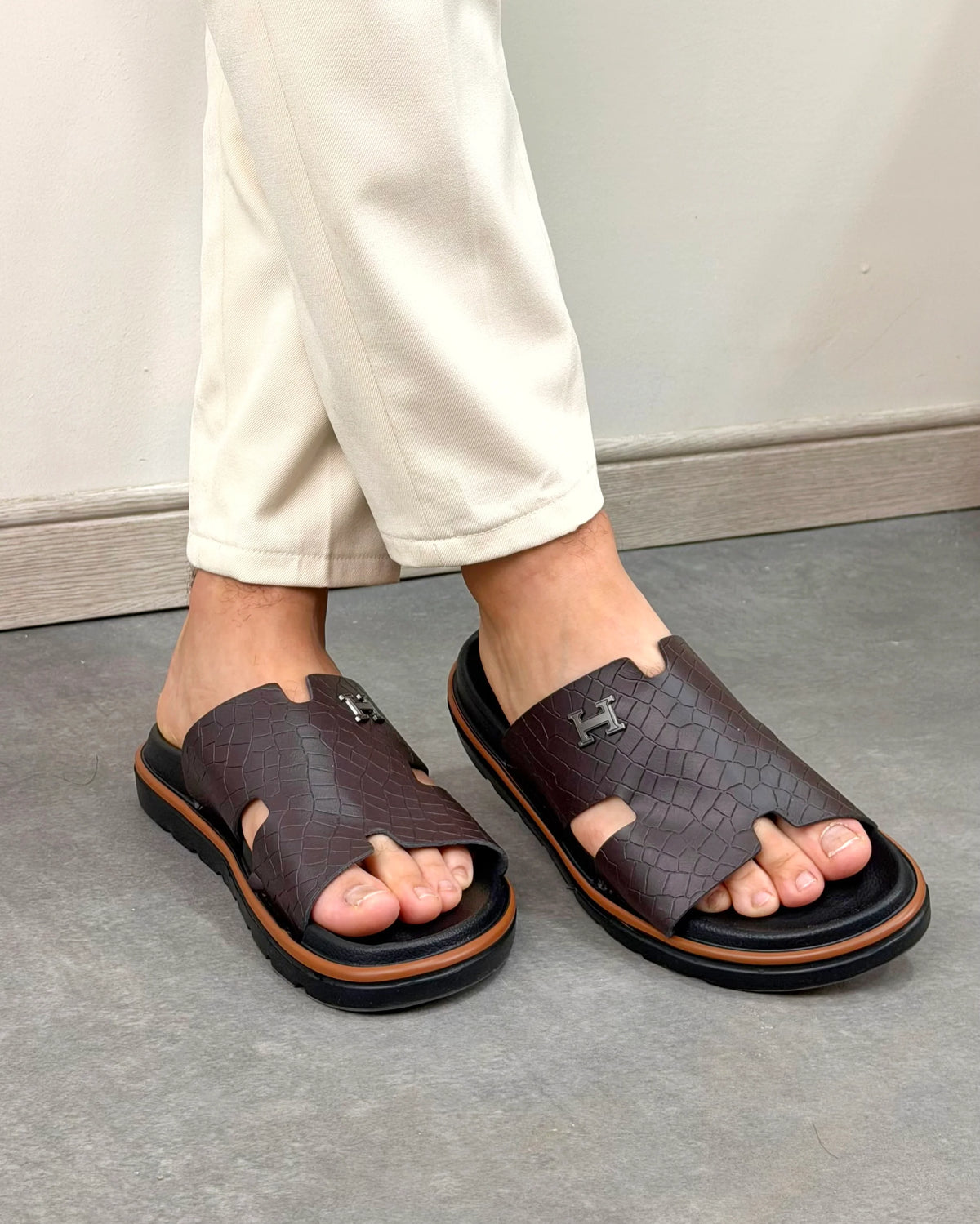 Sandales Style Hermes-Croco